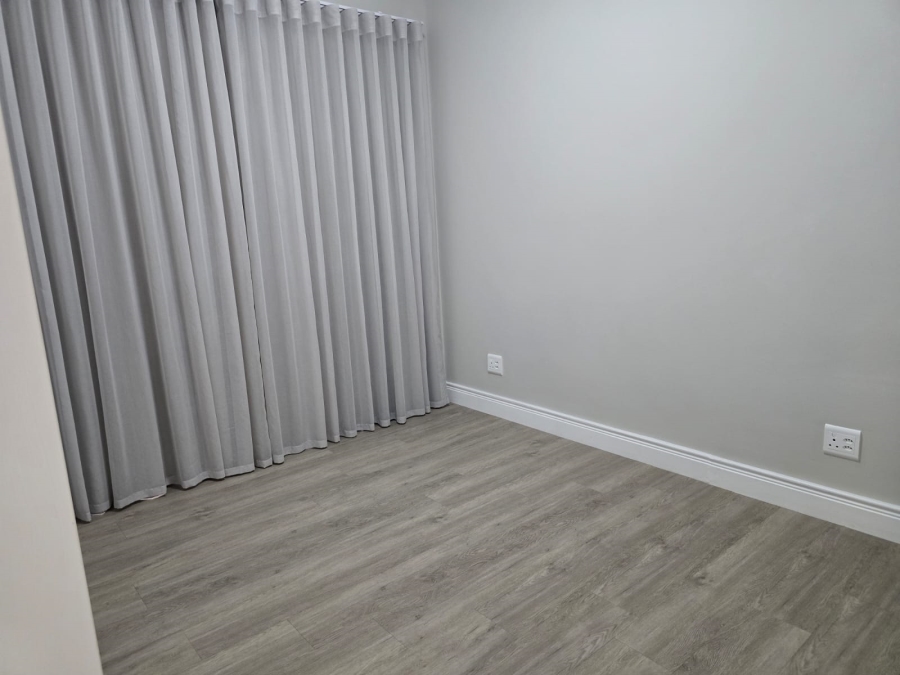 3 Bedroom Property for Sale in Aan de Wijnlanden Western Cape
